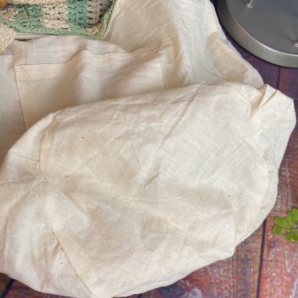 Crochet Woven Striped Round Zippered Bucket Tote with bead accents - Picture 12 of 13